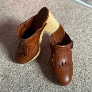 Madewell Leather Clogs